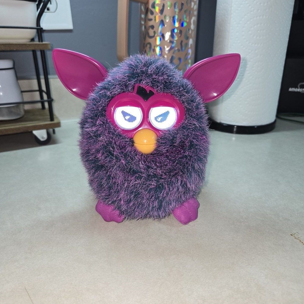 2012 Hasbro Furby Boom Purple Pink Speckled VOODOO Magic Talking Interactive Toy